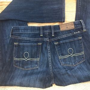 Lucky Brand Jeans - Lucky Brand Blue Jeans 6/28 Long Zip with Button Lucky Brand Jeans - Lucky Brand Blue Jeans 6/28 Long Zip with Button